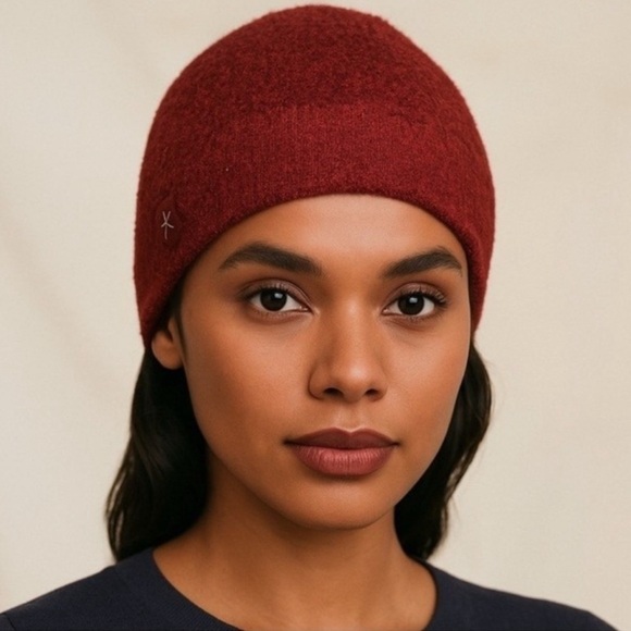 Barefoot Dreams Accessories - Barefoot Dreams Women's CozyChic Lite Confetti‎ Beanie - Crimson-Rosewood - NWT